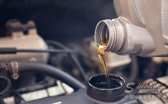 選擇合適的標(biāo)號(hào)的潤(rùn)滑油